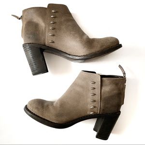 Rag & Bone Alwyn studded taupe ankle booties, 39